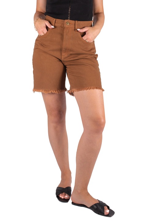 Къси дънки Mom fit с незавършени краища, Кафяв
