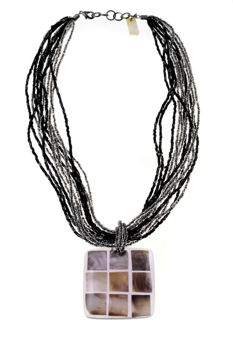 Колие с висулка от смола GM-504, Gloria Maris, 29 см