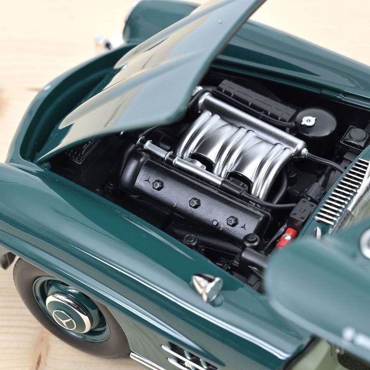 Macheta auto Mercedes Benz 300 SL Gullwing (1954) 1:18, Norev