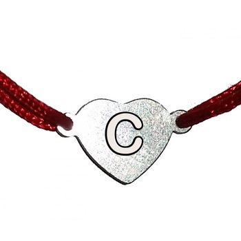 Bratara rosie LITERA 'C' cu medalion inima Bratara rosie LITERA 'C' cu medalion inima