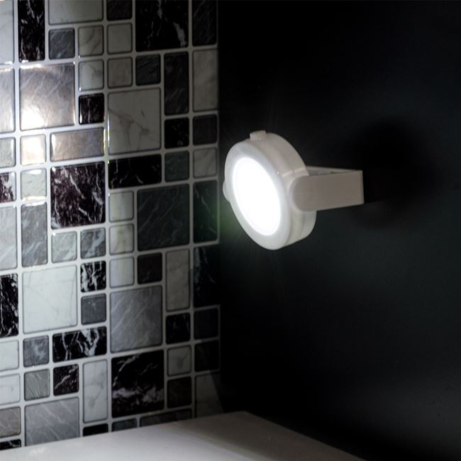 Lampa Led portabila cu buton ON/OFF si suport magnetic, 7x2x7 cm - eMAG.ro