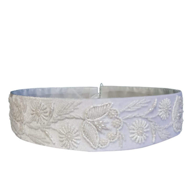 Brau cusut cu margele, model maci, alb, 90 cm