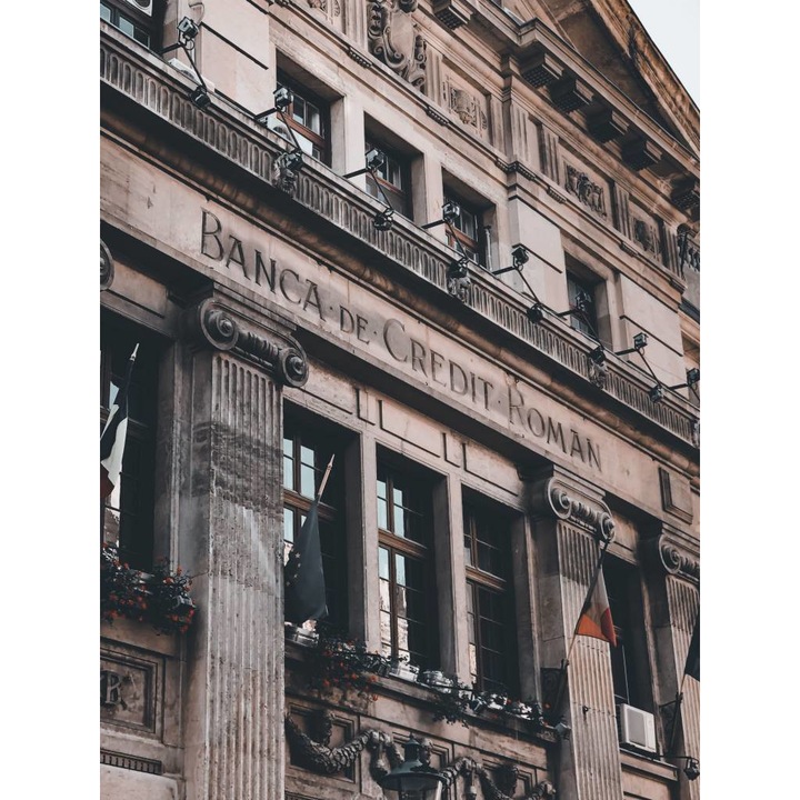 Картина на платно - Roman Credit Bank Building Architecture Букурещ Румъния, 30 x 40 cm