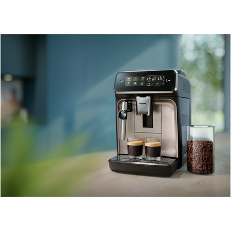 Espressor automat Philips seria 3200 EP3326/90, sistem clasic de spumare, 5 tipuri de bauturi, ecran tactil intuitiv, Tehnologie noua SilentBrew, Aplicatie Coffee+, negru/auriu
