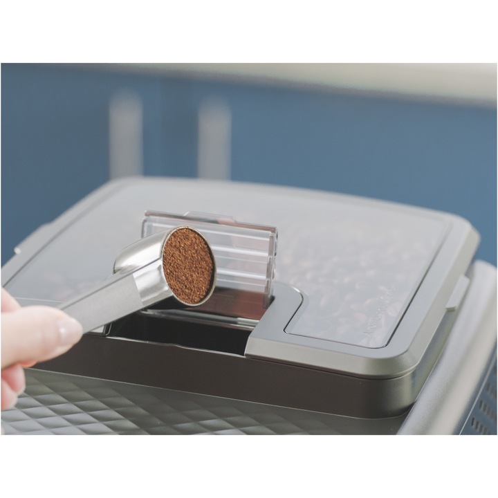 Espressor automat Philips seria 3300 EP3341/50, LatteGO, 6 tipuri de bauturi, ecran tactil intuitiv, Tehnologie noua SilentBrew pentru preparare silentioasa, Aplicatie HomeID, rasnita ceramica, negru