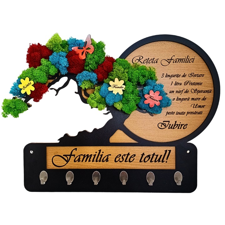 Decoratiune cuier chei personalizat cu mesaj standard gravat laser pentru familie, prieteni, fini, nasi, "Reteta familiei", decorat cu licheni si flori decorative, 40x30cm