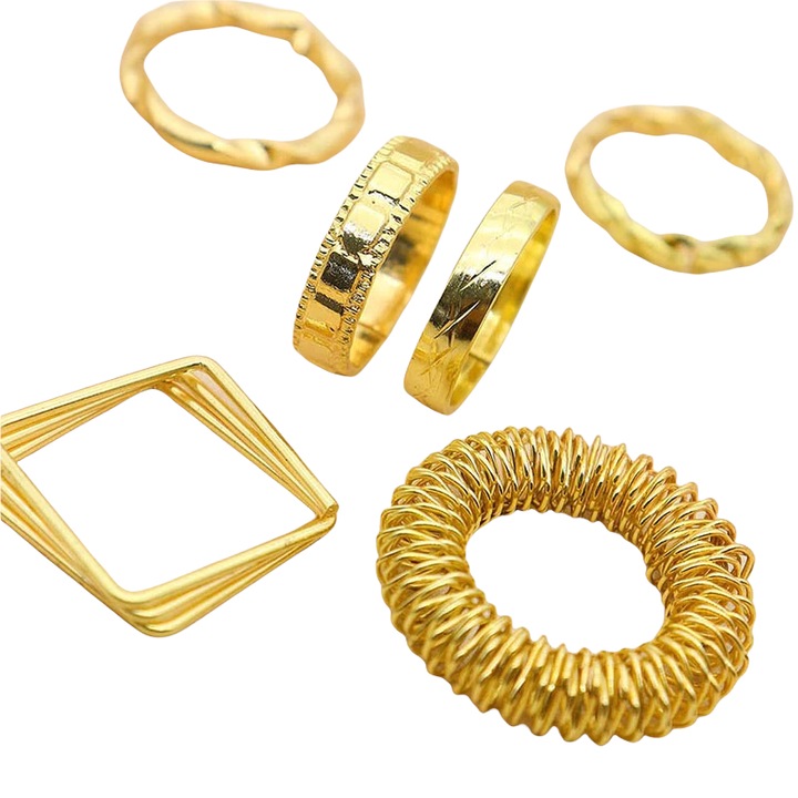 Set 6 inele aurii, Nelda C1, Pursehuit