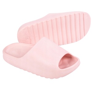 Slapi, papuci, saboti dama