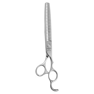 Perii, trimmere si clesti animale