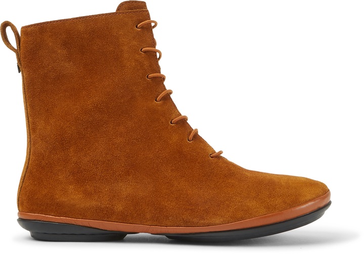 Camper, Ghete din piele intoarsa cu varf rotund Right Nina 901, Maro
