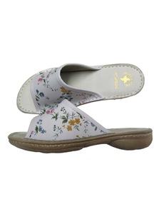 Slapi, papuci, saboti dama