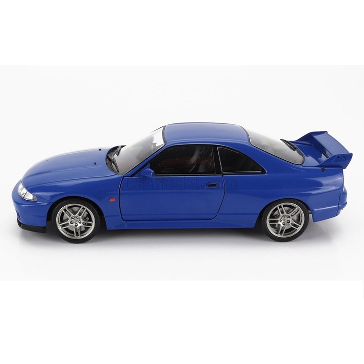 Модел Nissan Skyline GT-R R33 - 1/24 Whitebox