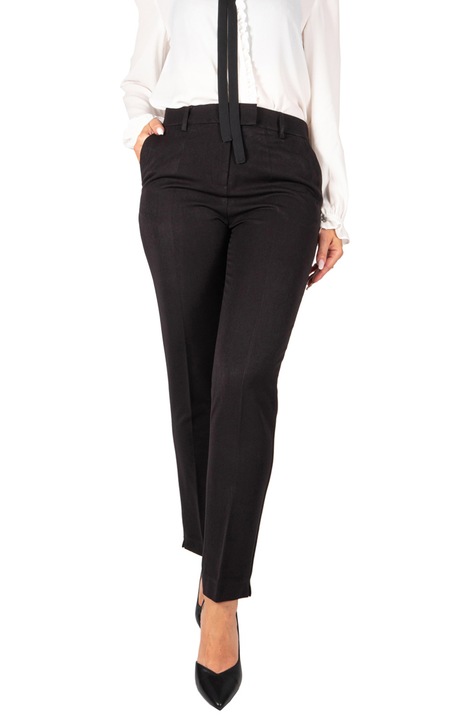 Дамски панталон с цепки в долната част на крачола