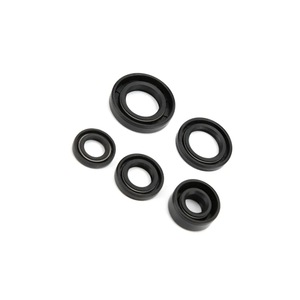 Consumabile moto si ambarcatiuni