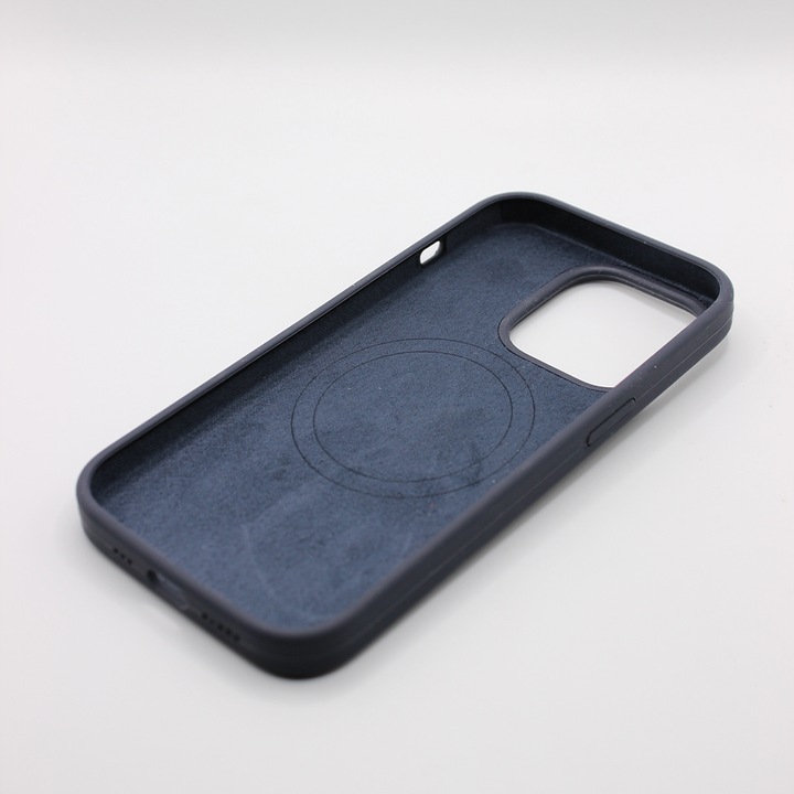 Színes MagSafe védőtok iPhone 14 Pro készülékhez, szilikon TPU, Soft Touch, Slim Fit, Mikroszálas, Ultra Safe Camera, Optim Solution, Sötétkék