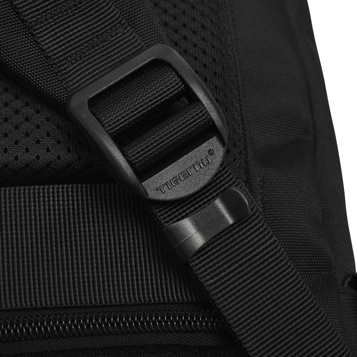 Rucsac laptop 15.6" smart business, impermeabil, cu buzunar laptop antisoc, Tigernu, 43.5x30x21 cm, Negru