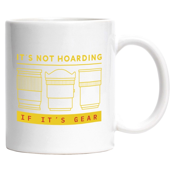 Cana Pentru Iubitorii de Camping In Aer Liber, In Padure sau Pe Munte cu Mesajul Camping is My Happy Place 330 ml, Multicolor cu maner Alb