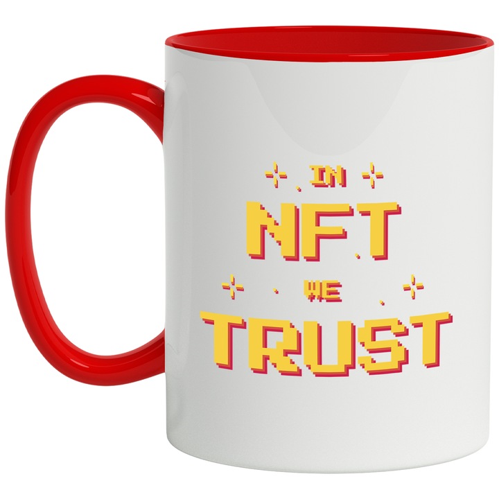 Персонализирана чаша с надпис „In NFT We Trust“, керамика, 330 мл, злато с червена дръжка