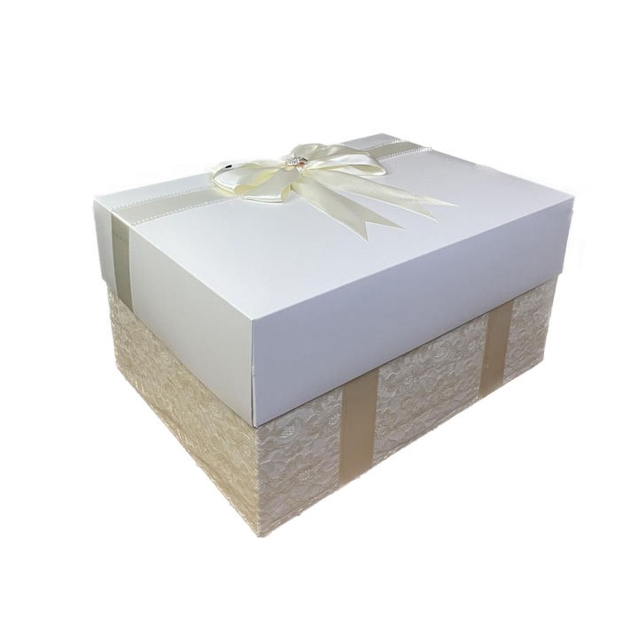 Cutie pentru cadou - Nicas - alb si bej cu dantela, 39X28X20 cm - tip FMAX