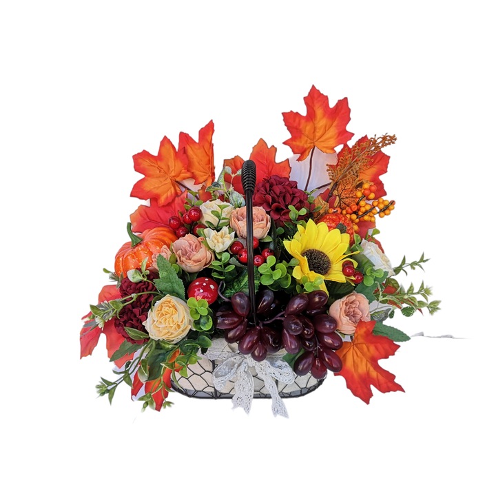 Cos oval metalic cu flori artificiale, DADY, cu frunze ruginii, struguri, dovlecei, floarea soarelui, decor de toamna, dimensiuni aranjament 40x20x30 cm