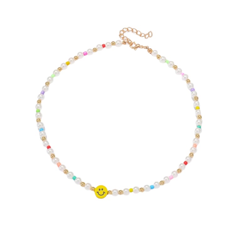 Дамско колие от мъниста, перли и разноцветни топчета, висулка с усмихнато личице, 45 см, Tessero, бяло