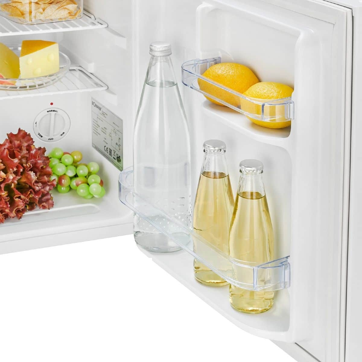 Frigider minibar cu 1 usa Bomann, Cool Box, H 51 cm, volum 42 litri, ideal pentru birou, hotel, camping, consum redus, 2 rafturi pentru depozitare, 2 compartimente pe usa, temperatura ajustabila, usa reversibila, picioare ajustabile, silentions, alb