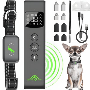 Zgarda electrica Fish & Paws ®, cu telecomanda pentru dresajul cainilor, vibratii si soc static, pentru vanatoare sau antrenamente, raza de actiune 487m, curea ajustabila 62cm, Negru