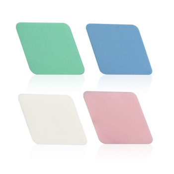 Burete pentru machiaj 4 bucati Burete pentru machiaj 4 bucati