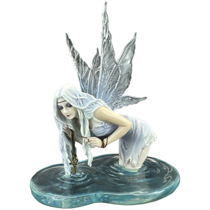 Figurina, Captura de Ghicitori de Selina Fenech, din Rasina, WU77032AA