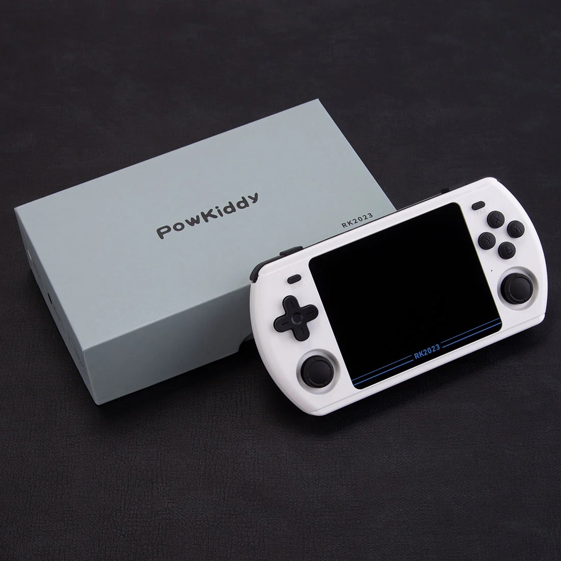 Consola de jocuri retro Powkiddy RK2023, culoare alba, portabila, suport pentru 23+ emulatoare retro
