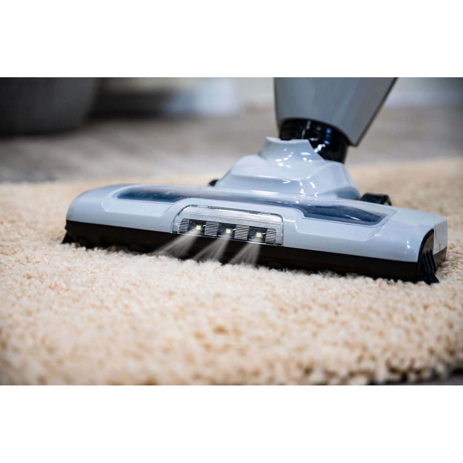 Aspiratorul vertical fara fir 2in1 Dirt Devil DD9007, 105W, 0.5l, 2 viteze, autonomie 38min, Alb