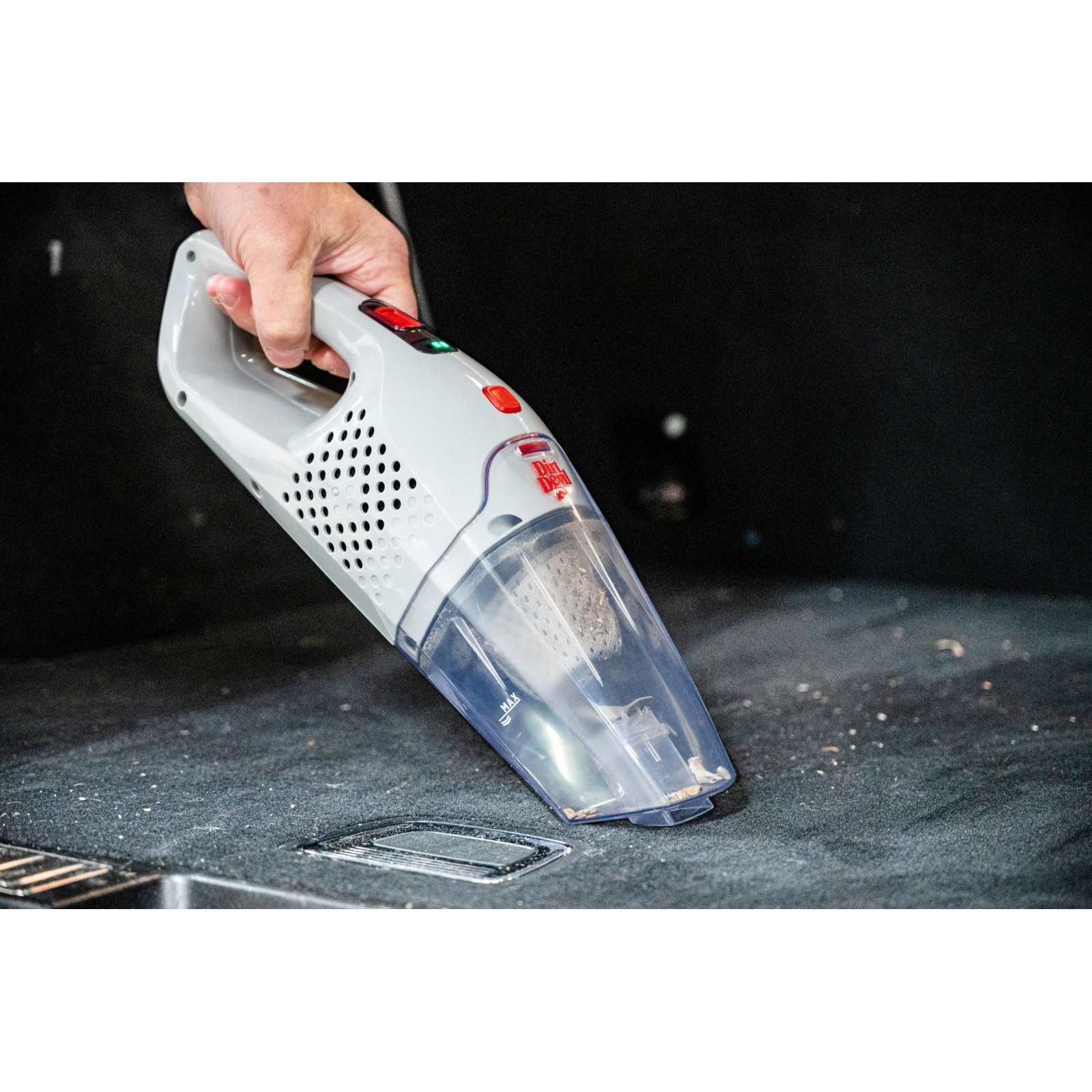 Aspiratorul vertical fara fir 2in1 Dirt Devil DD9007, 105W, 0.5l, 2 viteze, autonomie 38min, Alb