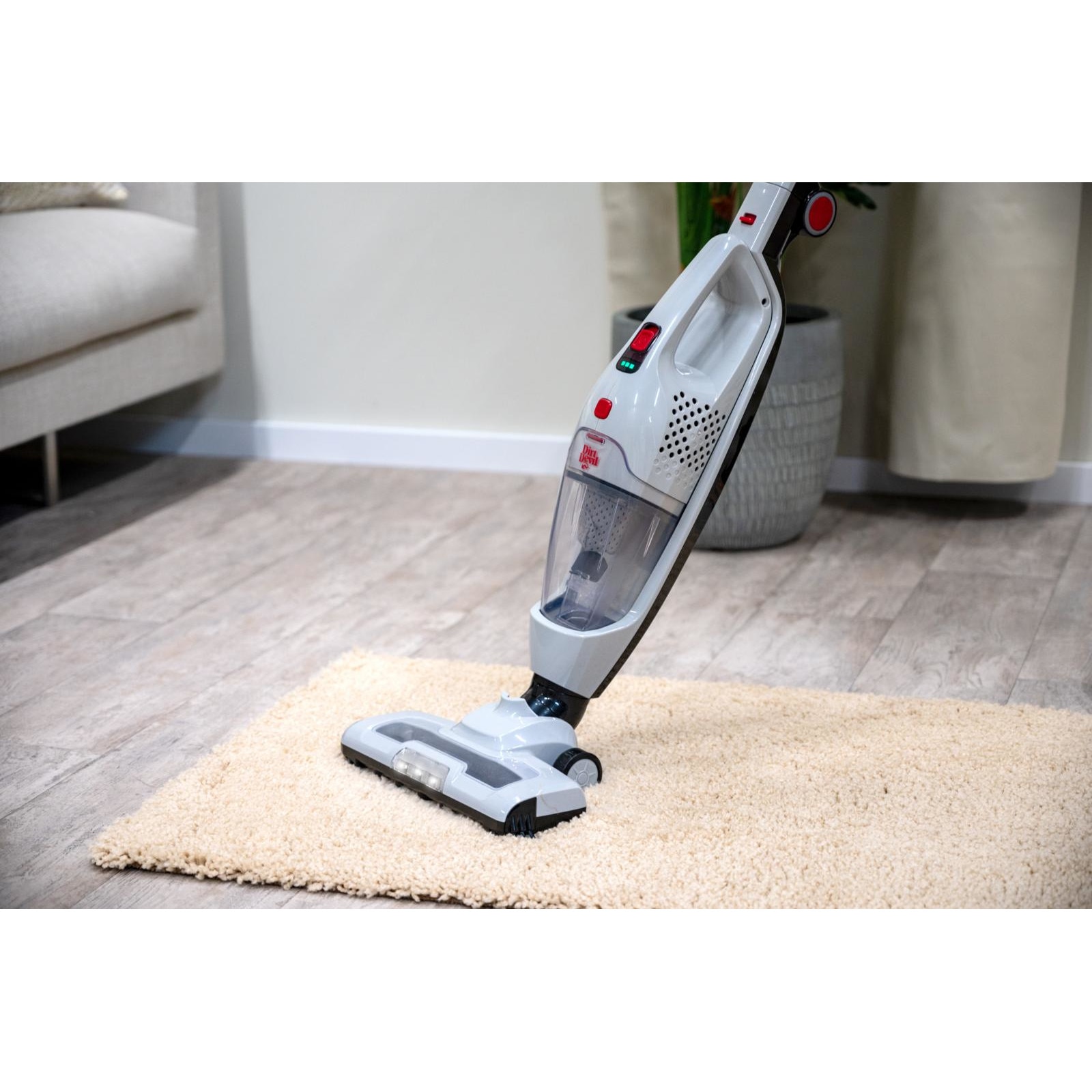 Aspiratorul vertical fara fir 2in1 Dirt Devil DD9007, 105W, 0.5l, 2 viteze, autonomie 38min, Alb