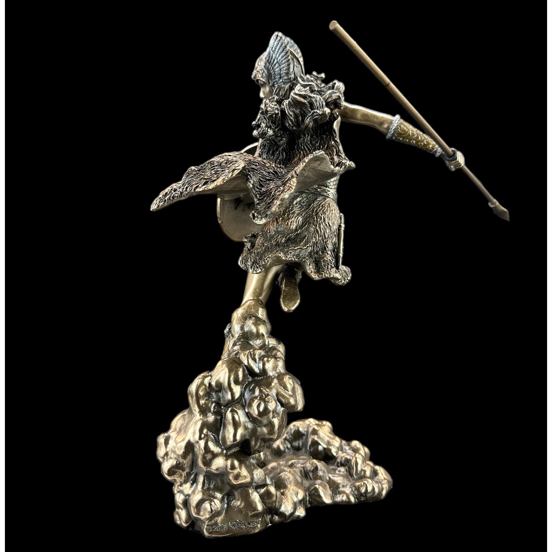 Figurina, Valkyrie Nordica cu Sulita si Scut, din Rasina
