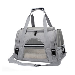 Чанти и транспортни артикули за домашни любимци