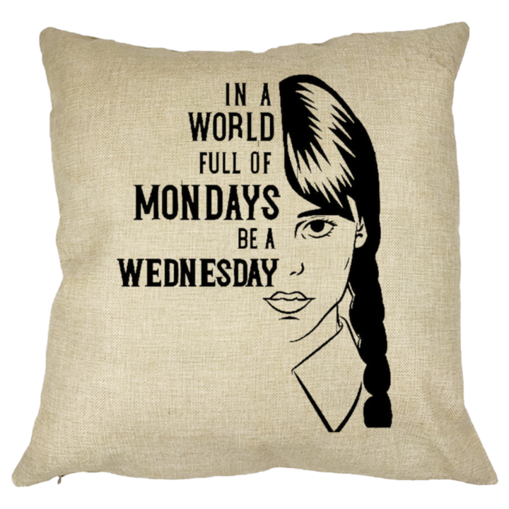 Szerda Addams és Text Dekoratív Párna, 40x40 cm, Levehető huzat, Fújtató