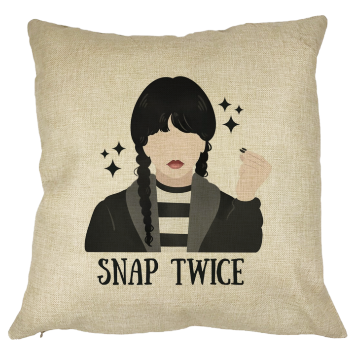 Szerda Addams Díszpárna 6,40x40 cm, Levehető huzat, Fújtató