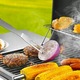 Set 5 accesorii gratar Renew Force, INOX, Cleste pentru carne, Cu carcasa neagra, Argintiu