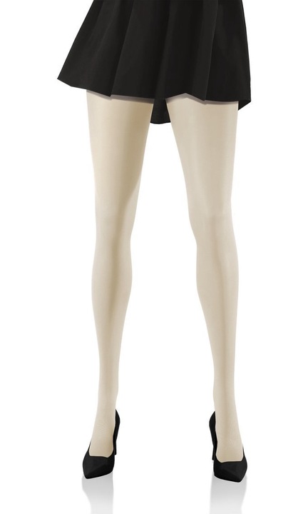 Dresuri dama, Sesto Senso````, Nude