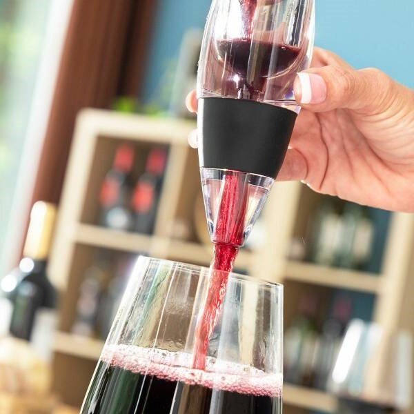 Set decantare vin, include aerator de vin cu filtru, stand si husa de ...