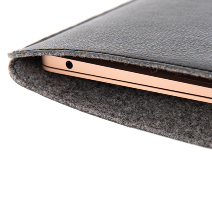 Husa laptop, MacBook PRO 14 inch, piele PU cu lana din fibre naturale, Unika, negru