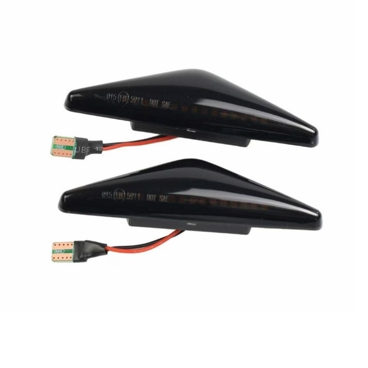 Set 2 semnalizari LED dinamice Ventoo®, canbus, fara eroare de bec ars, prindere pe aripa compatibil cu Ford Focus MK1, Mondeo MK3, model smoke