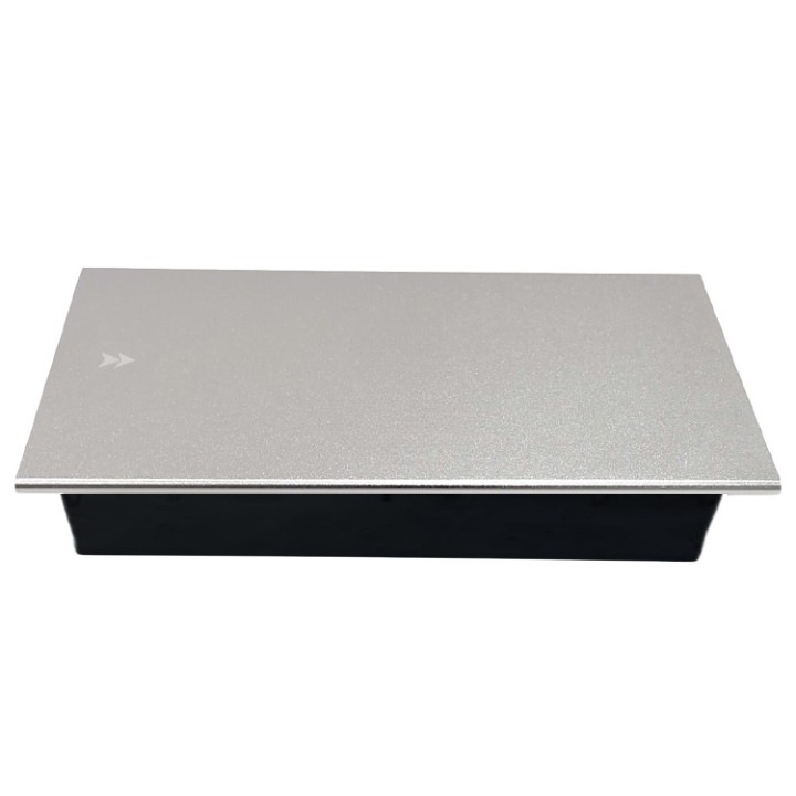 Троен контакт, MOGODA, Офис или Кухня, 3 контакта Shucko, Без кабел, Капак, Вграден в бледо, 10A, 240V-2400W, Кутия, Сребристосив