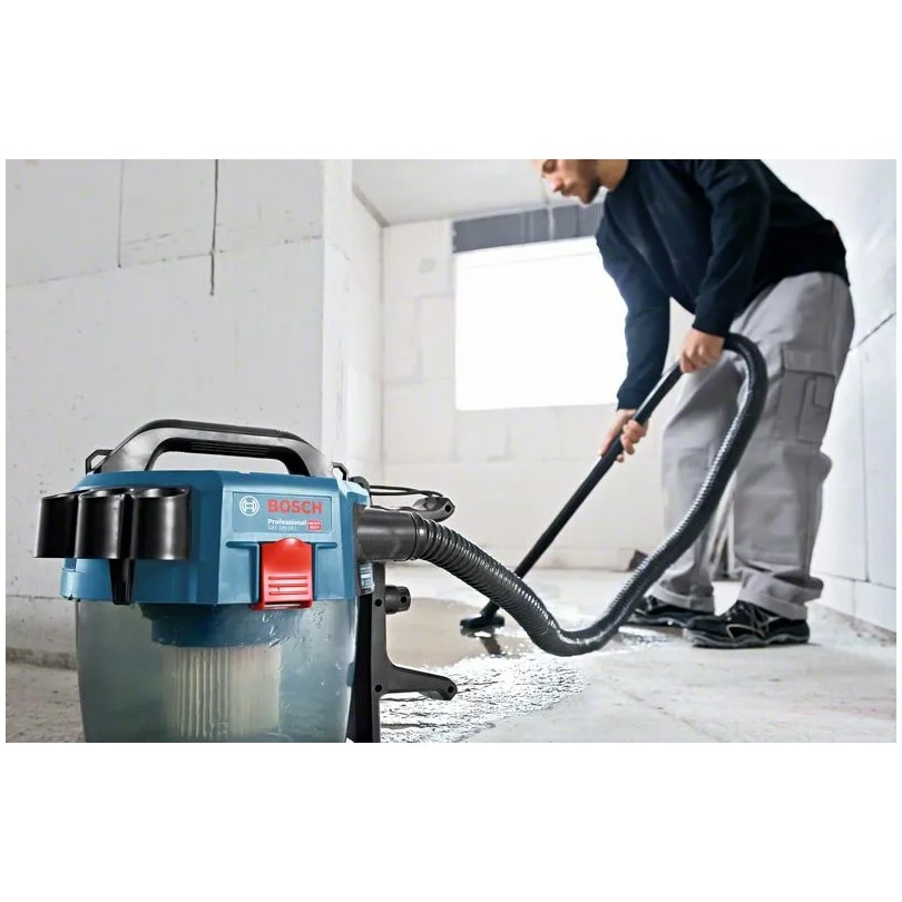Aspirator cu filtrare prin apa, Bosch, 18V, Capacitate rezervor apa 6 l, Albastru