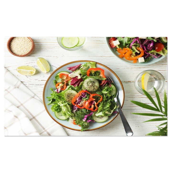 Tablou Canvas Cu Mancare Light: Savori Vegetariene Grecesti si Prezentare Atragatoare 40x25CM