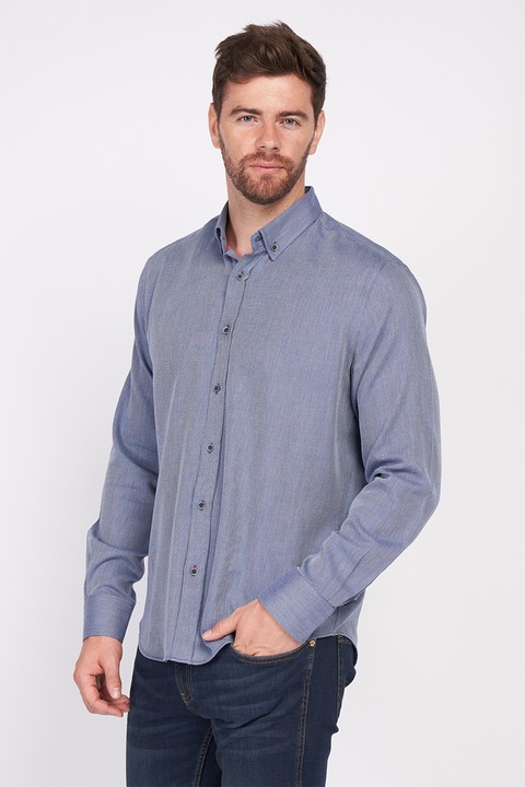 Lee Cooper, Laza fazonú ing legombolható gallérral