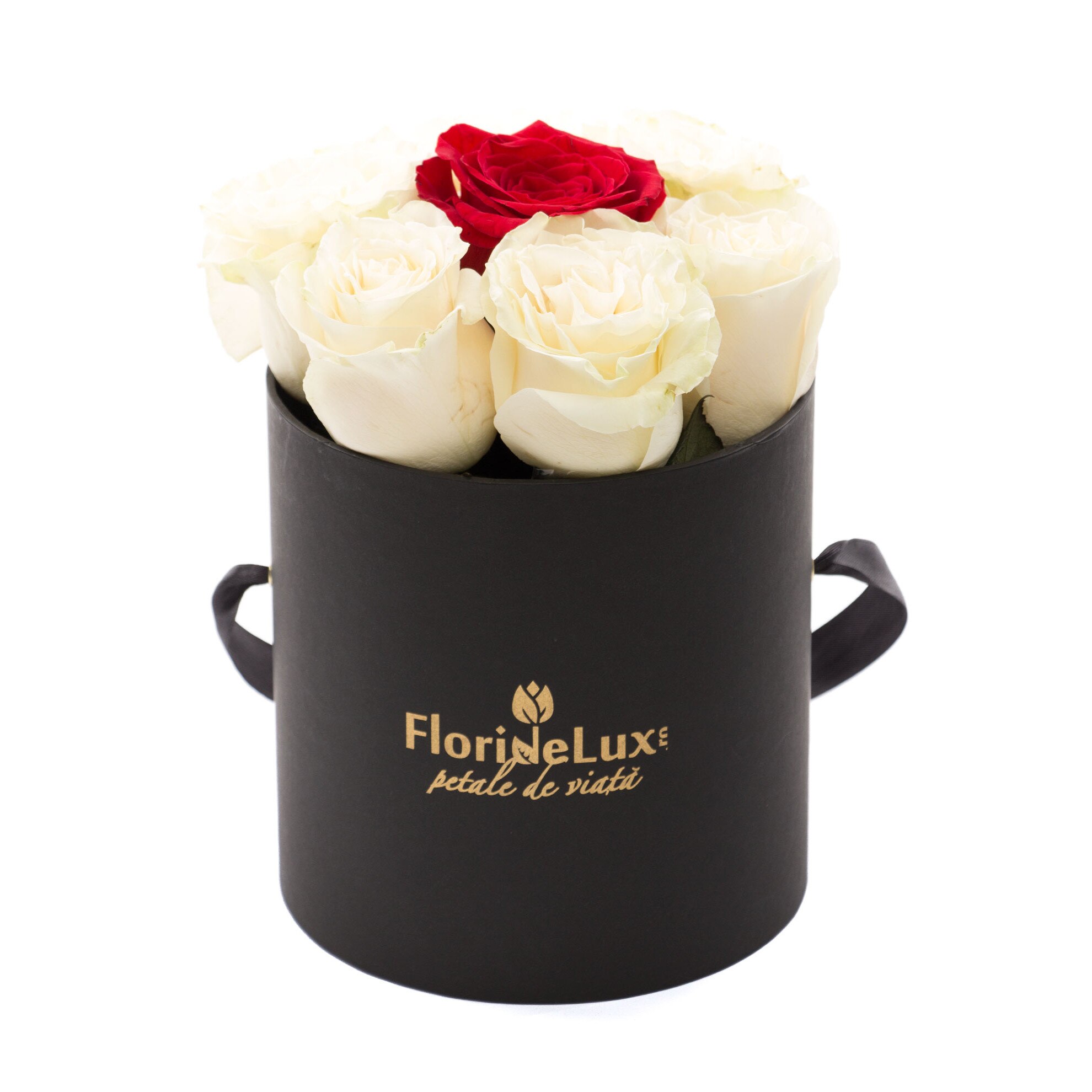 Cutie 9 trandafiri albi si unul rosu