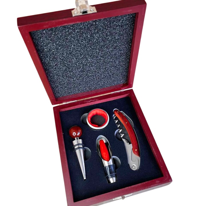 Set 4 Accesorii Vin in Cutie De Lemn