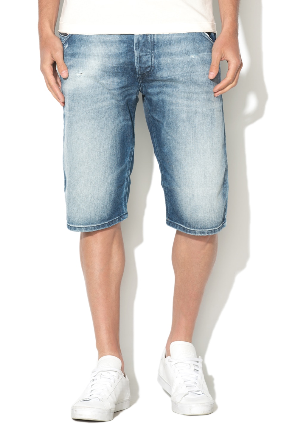 Diesel Bermude albastre din denim cu aspect decolorat 31