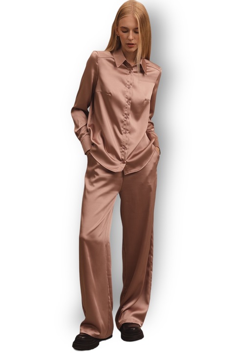 Costum Azuri, Roz pudrat